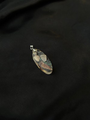 Resin Pendant 1(without chain)