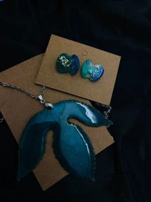Resin Earrings, pendant set handmade with Passion flower leaf
